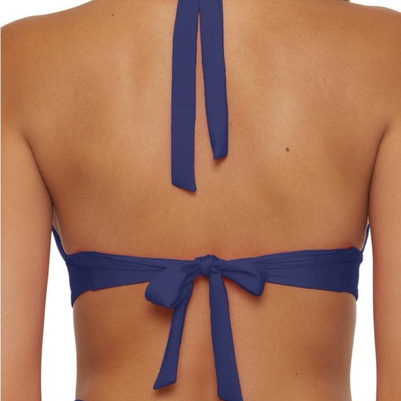 NWT Becca Shirred V-Wire Halter Navy Blue Bikini Top Size D-Cup
 b33 - Picture 8 of 8
